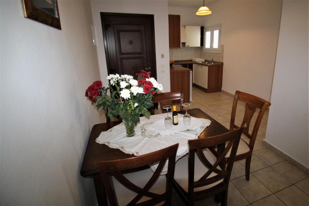 Nikki'S Studios & Apartments Moraitika Zewnętrze zdjęcie