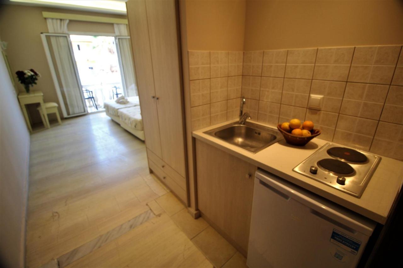 Nikki'S Studios & Apartments Moraitika Zewnętrze zdjęcie